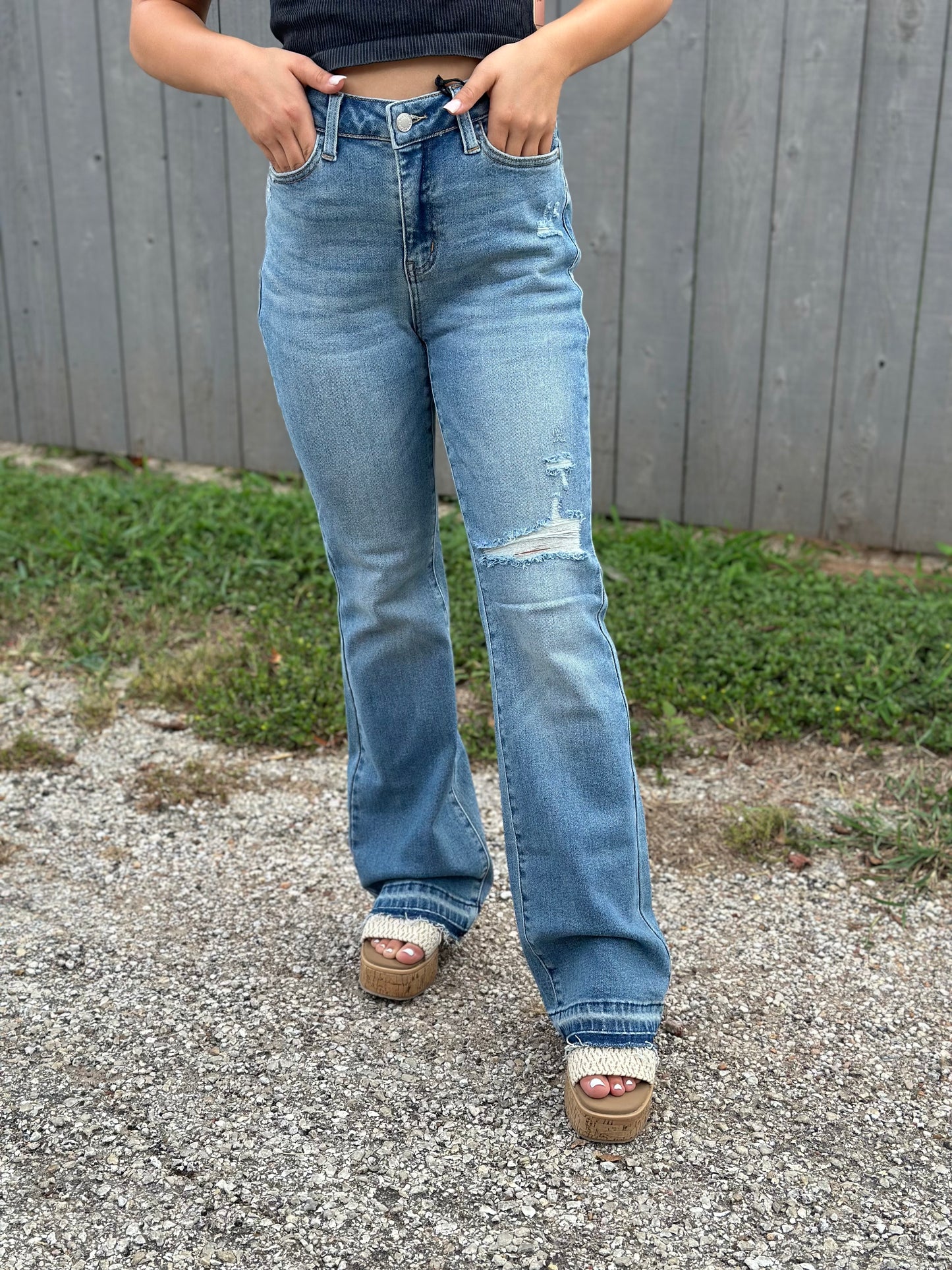 Mid Rise Trouser
