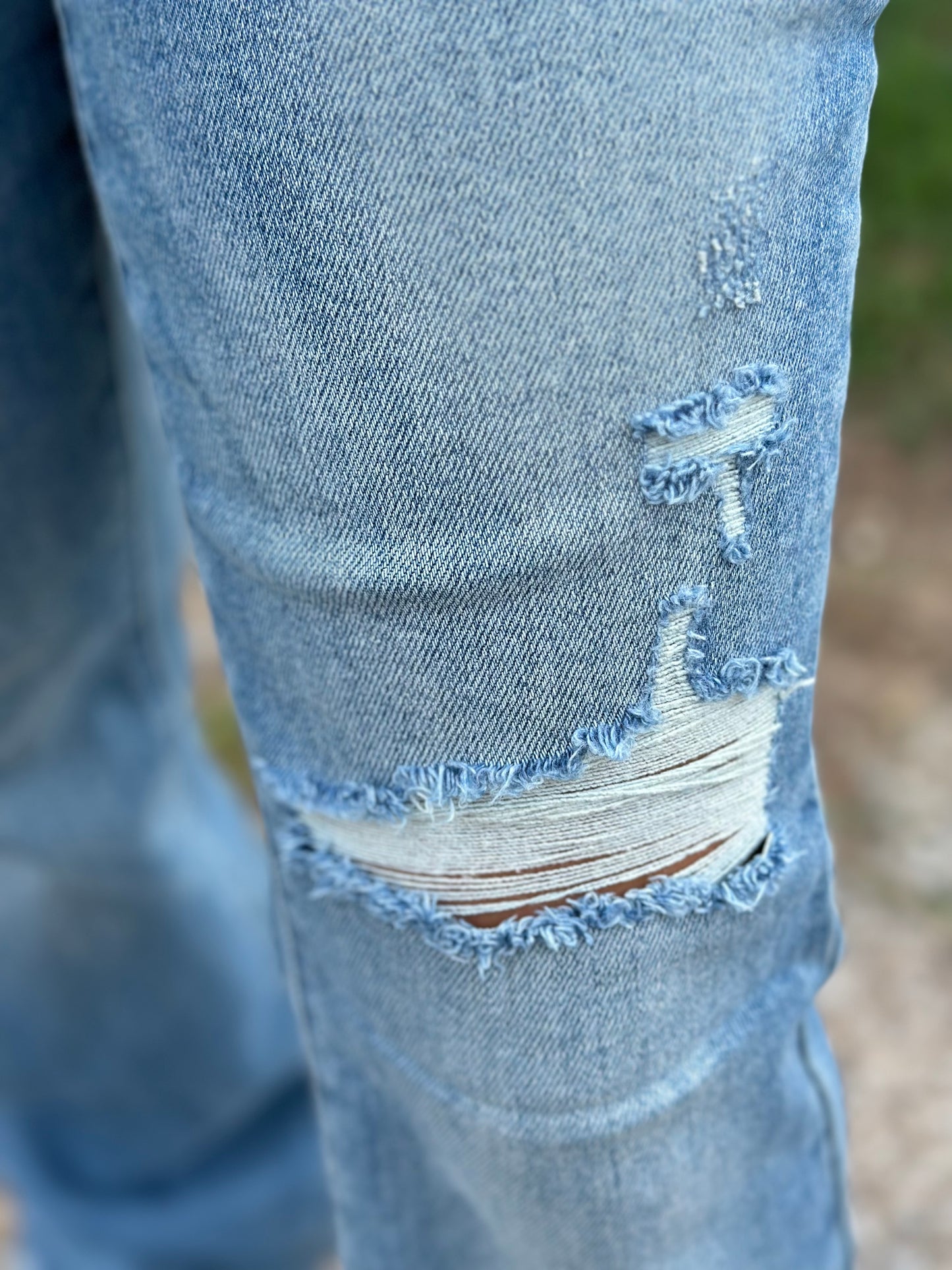 Mid Rise Trouser