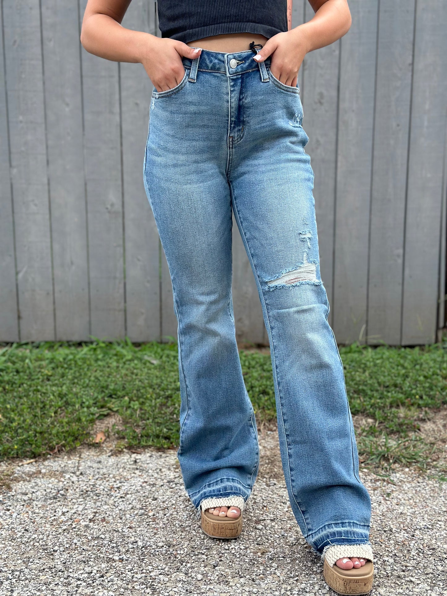 Mid Rise Trouser