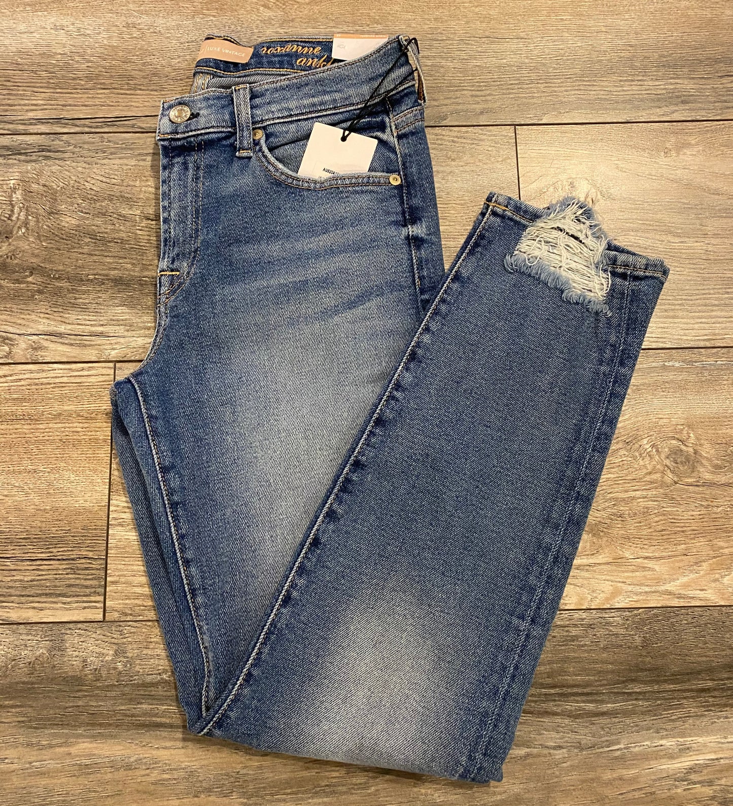 7FAM Roxanne Ankle (SIZE 29) *FINAL SALE*