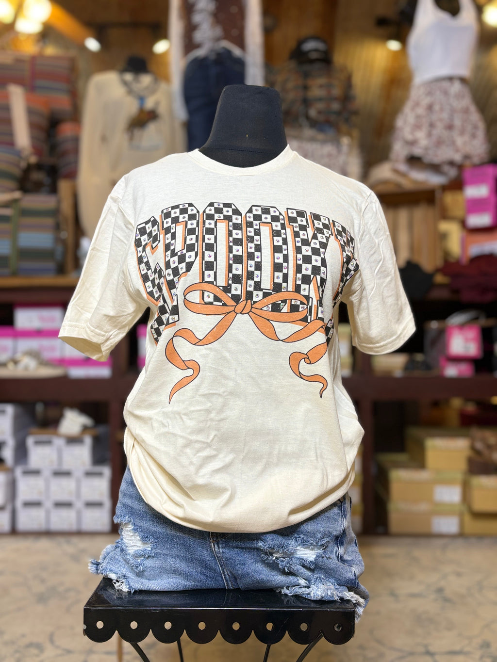 CHECKERED SPOOKY TEE