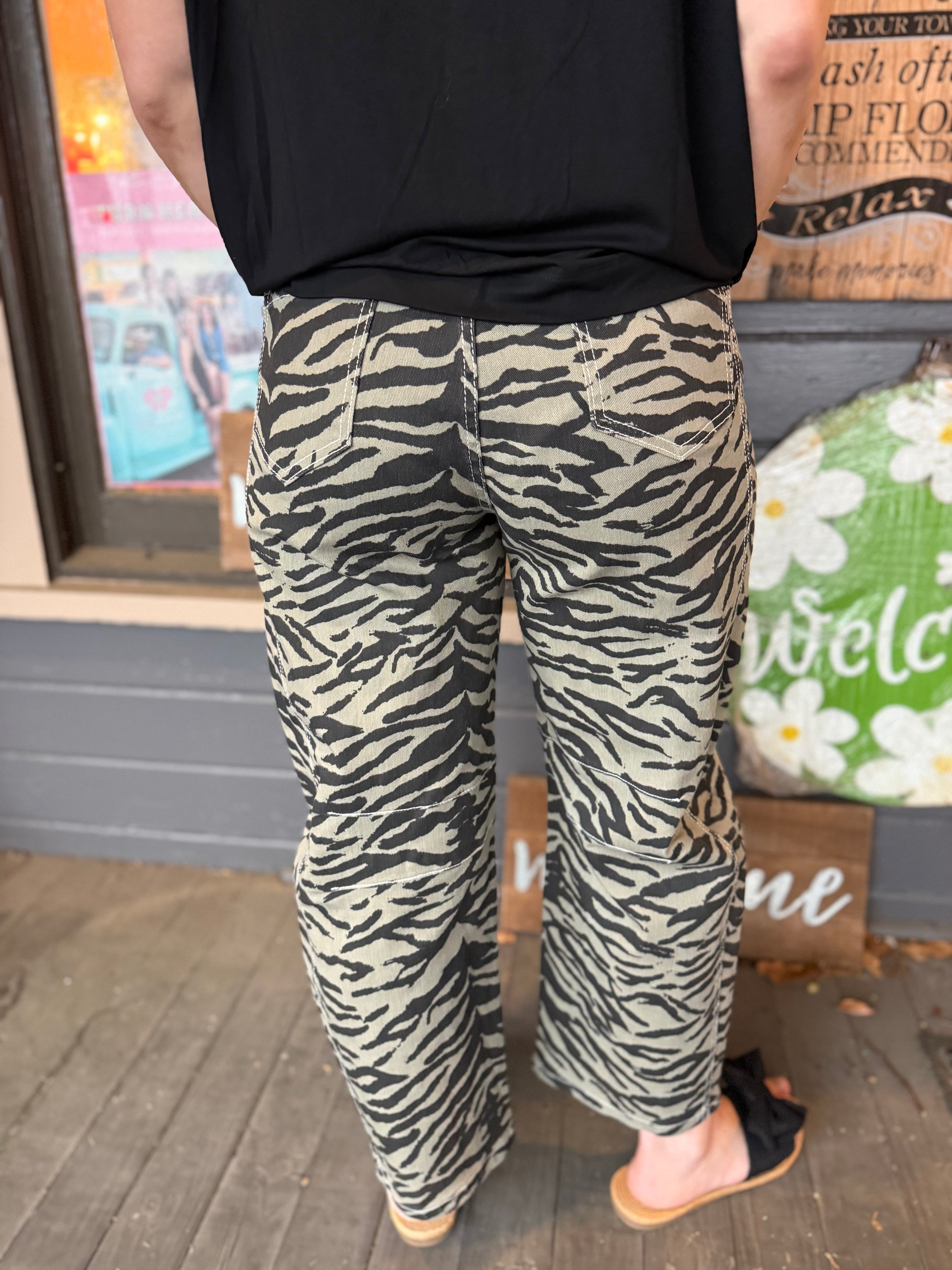 The Zebra Barrel Jeans