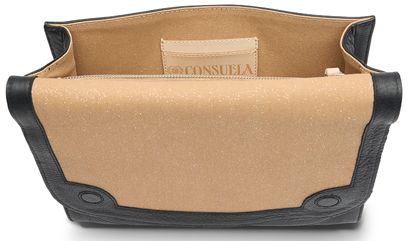 CONSUELA EVIE IN TOWN