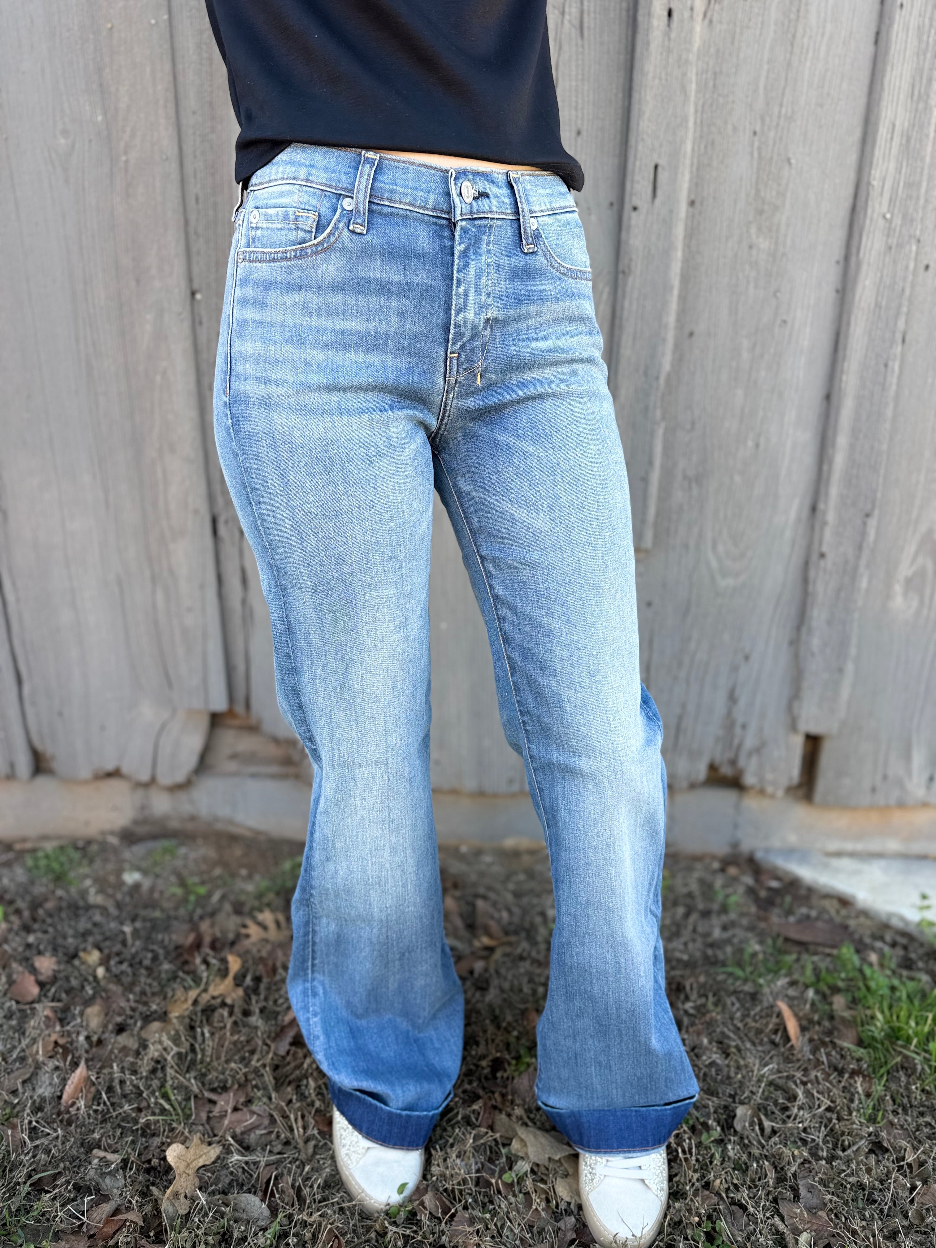 Dojo Authentic Distressed Light Jean