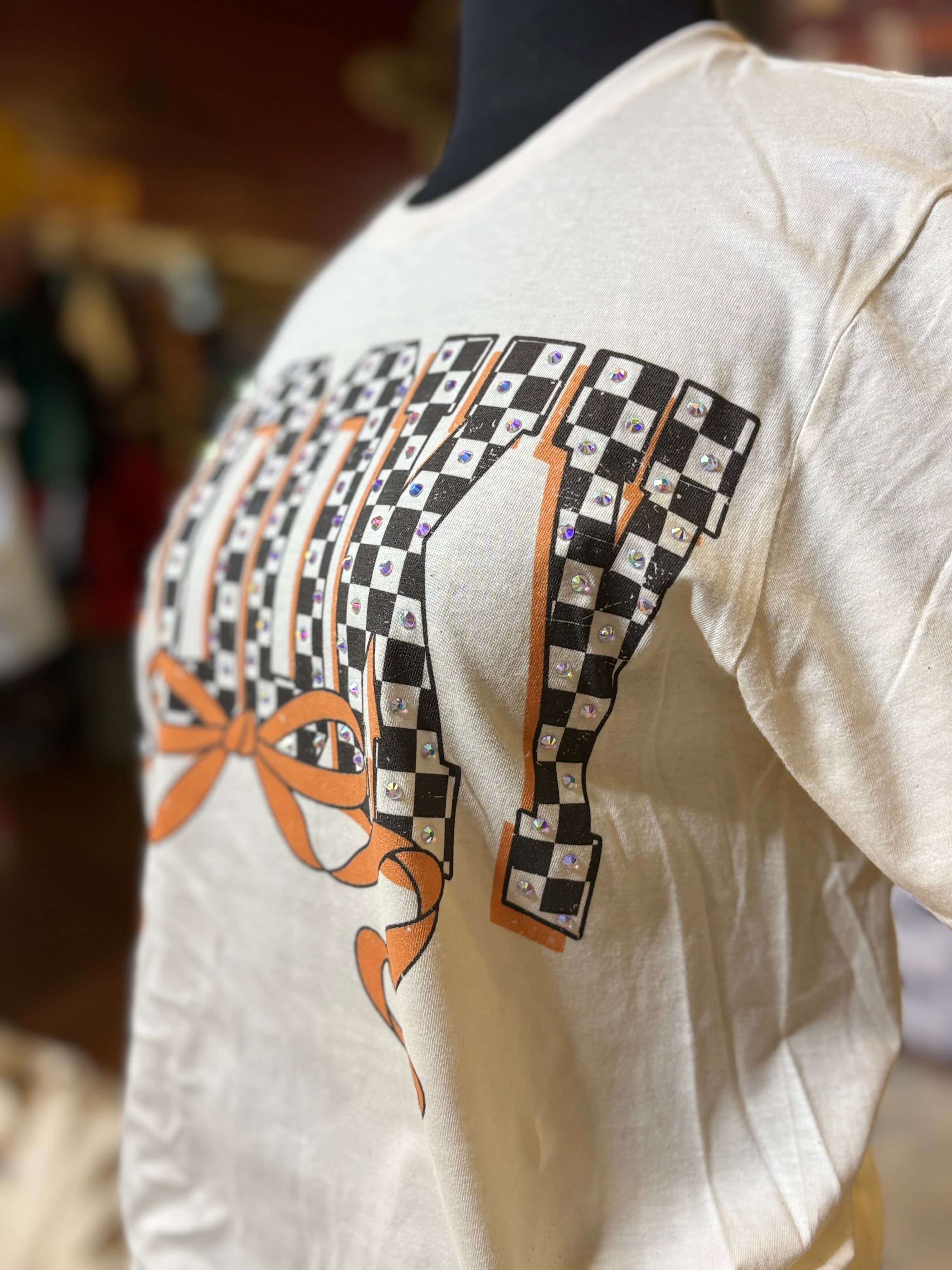 CHECKERED SPOOKY TEE