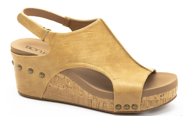 Carley Caramel Smooth Wedge
