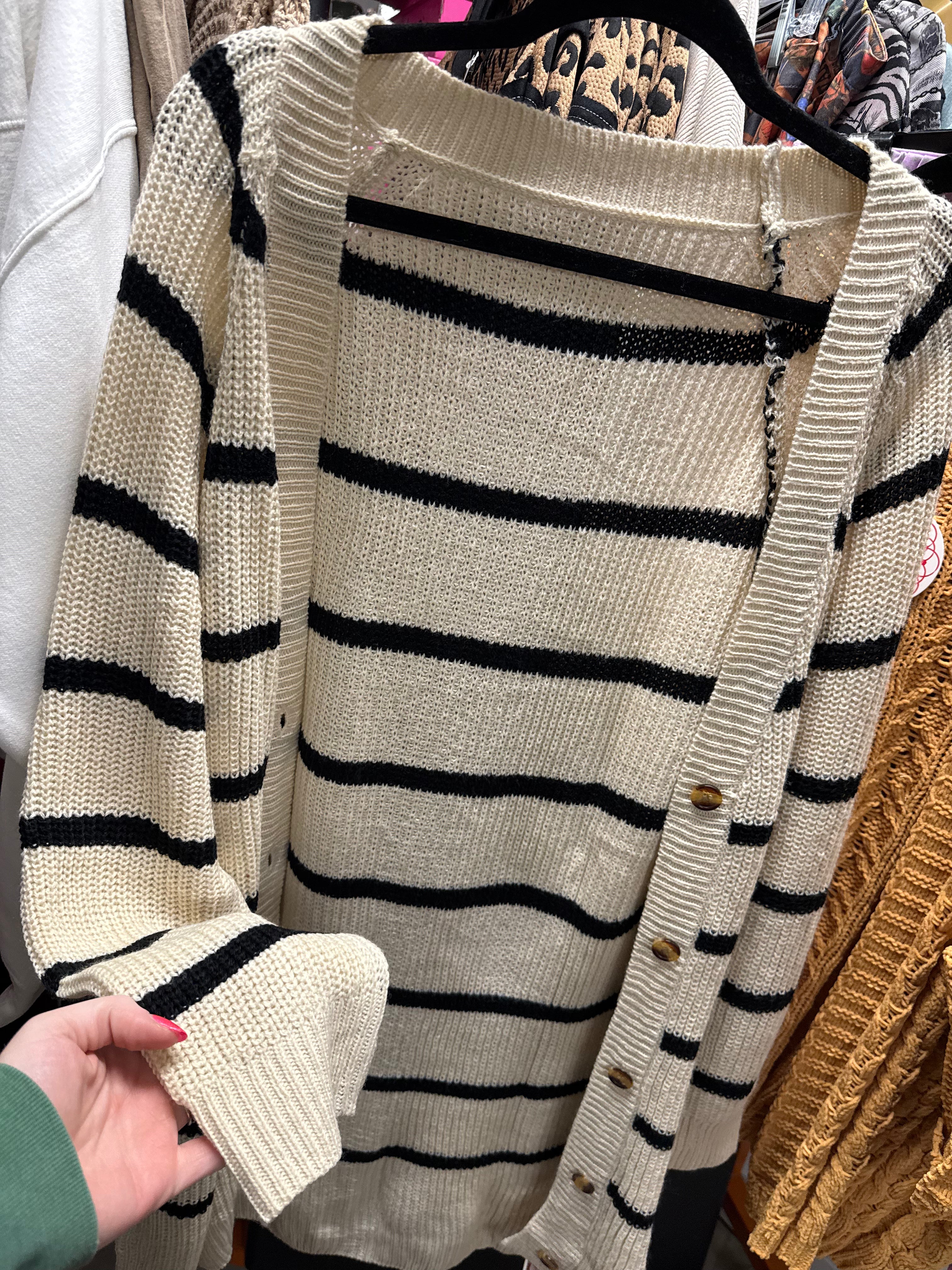 Stripe Button Cardigan (MEDIUM)