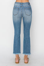 FRAYED HEM LIGHT WASH JEANS