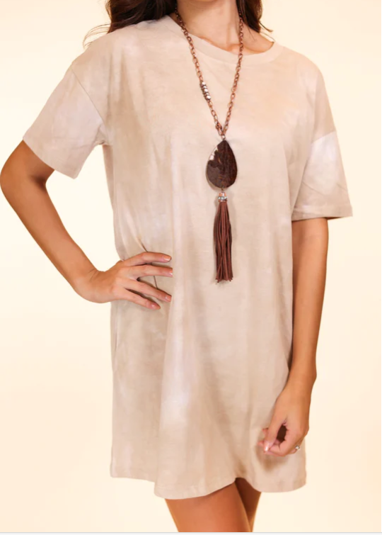 BEIGE TIE DYE T-SHIRT DRESS
