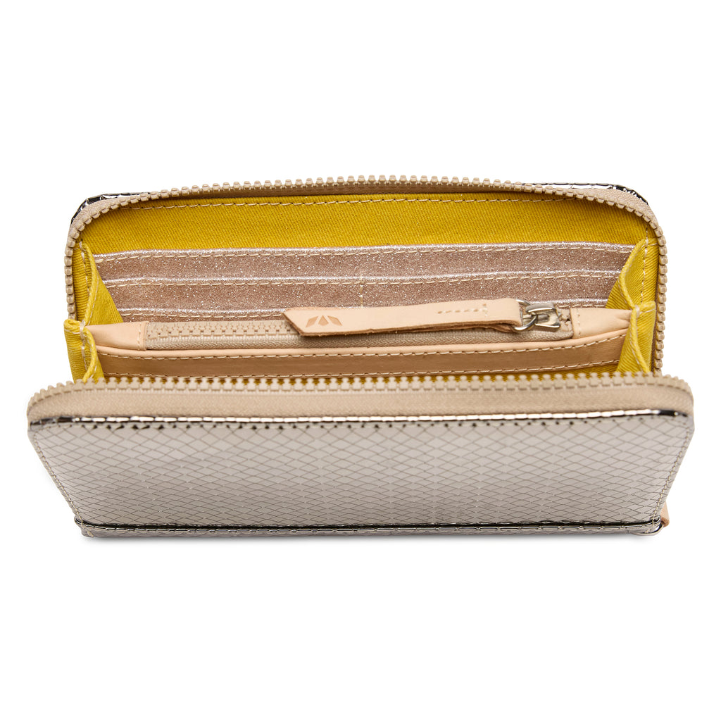 CONSUELA KYLE ESSSENTIAL WALLET