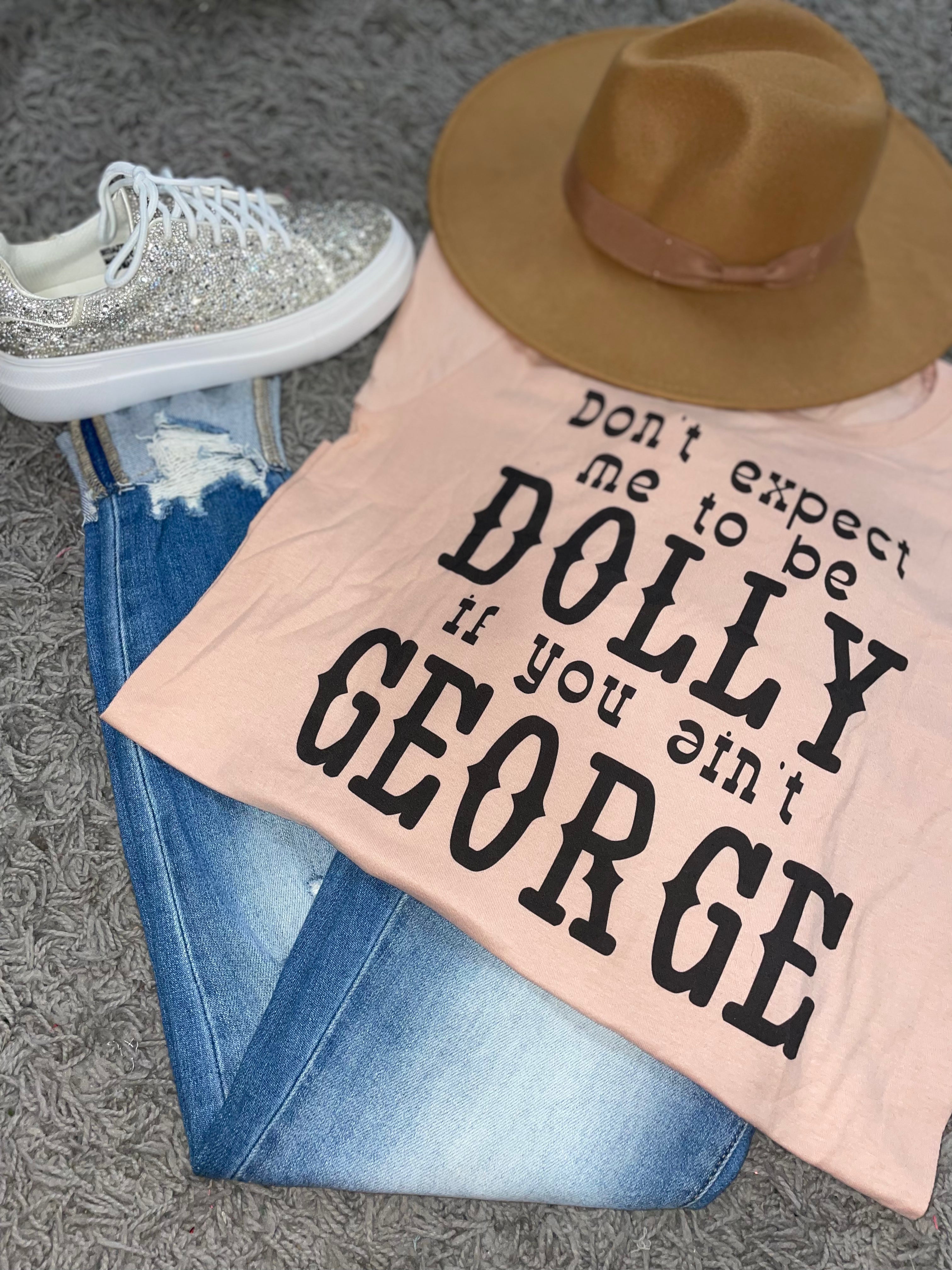 Dolly & George Tee