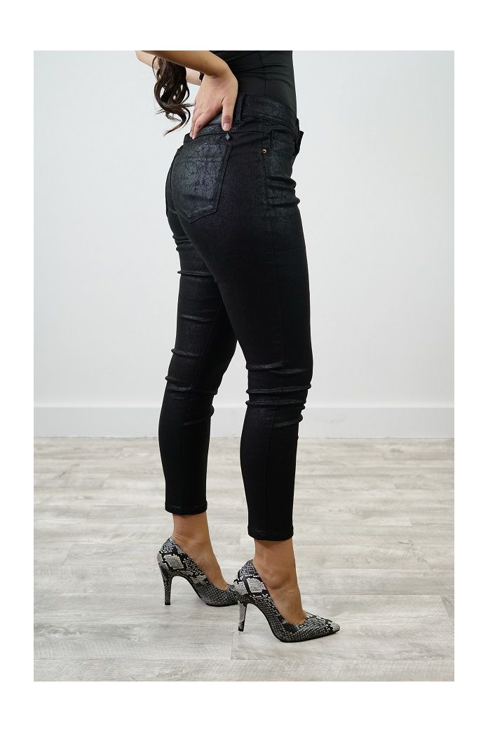 Black shiny skinny fashion pants