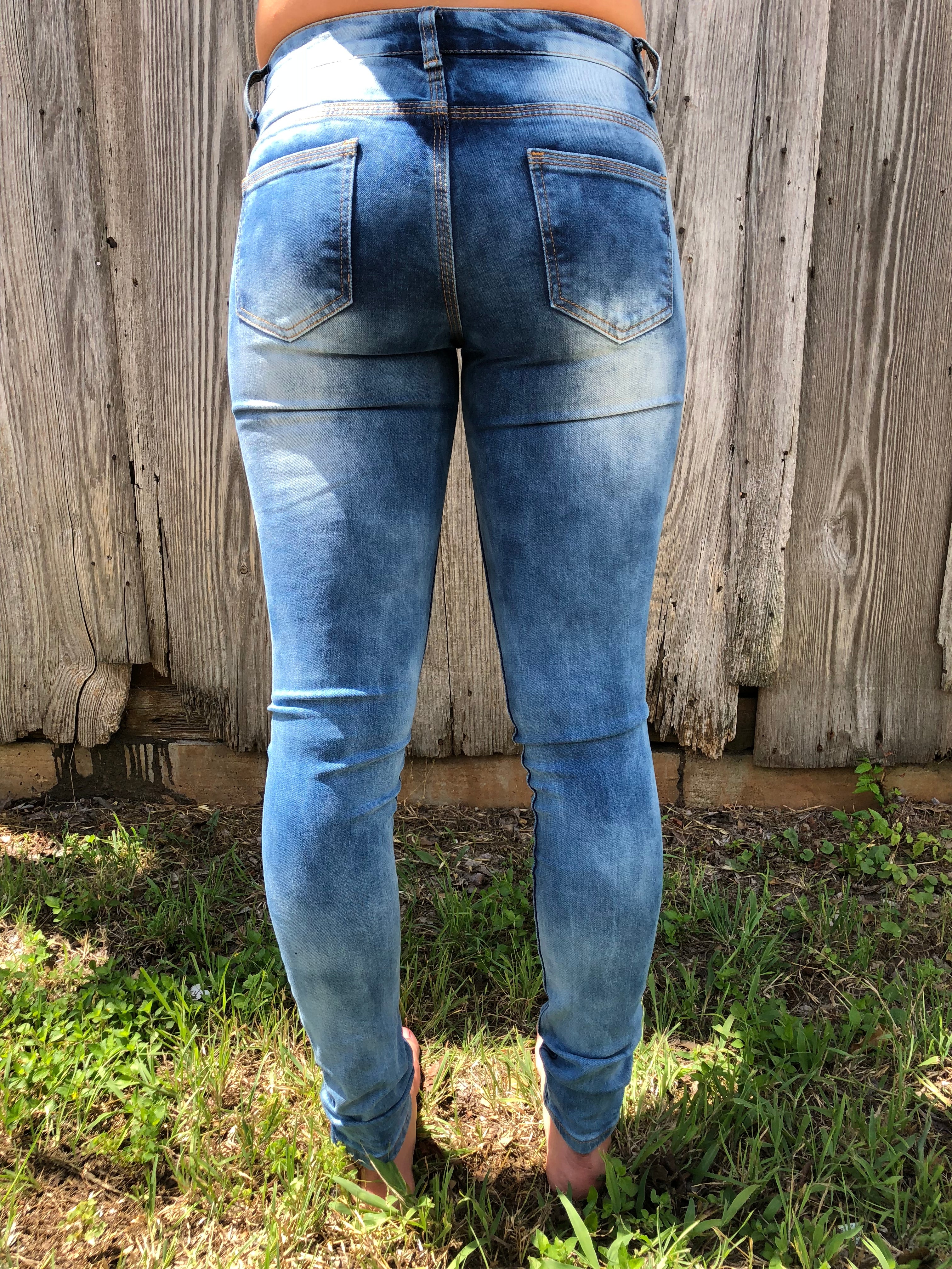 Fashion Method Distressed Skinny Jeans