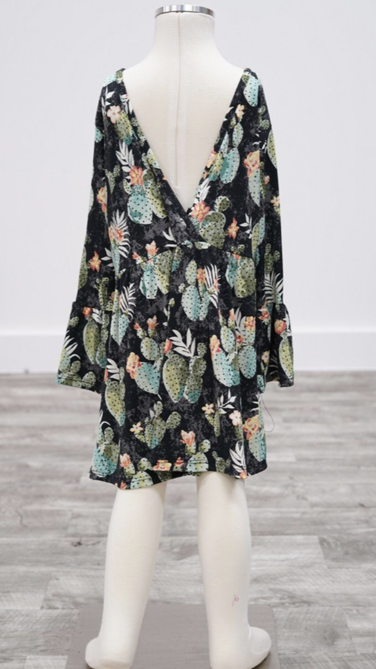 Black Cactus Kids Bell Sleeve Top LBK3D-F1390-B