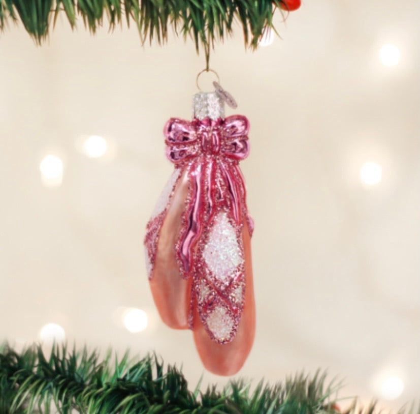 Ballet Toe Shoes Ornaments 32120