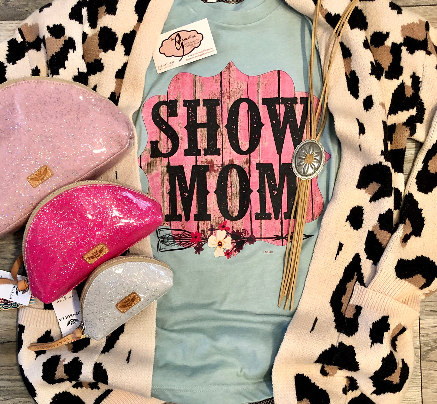 Show Mom Tee (2XL & 3XL)
