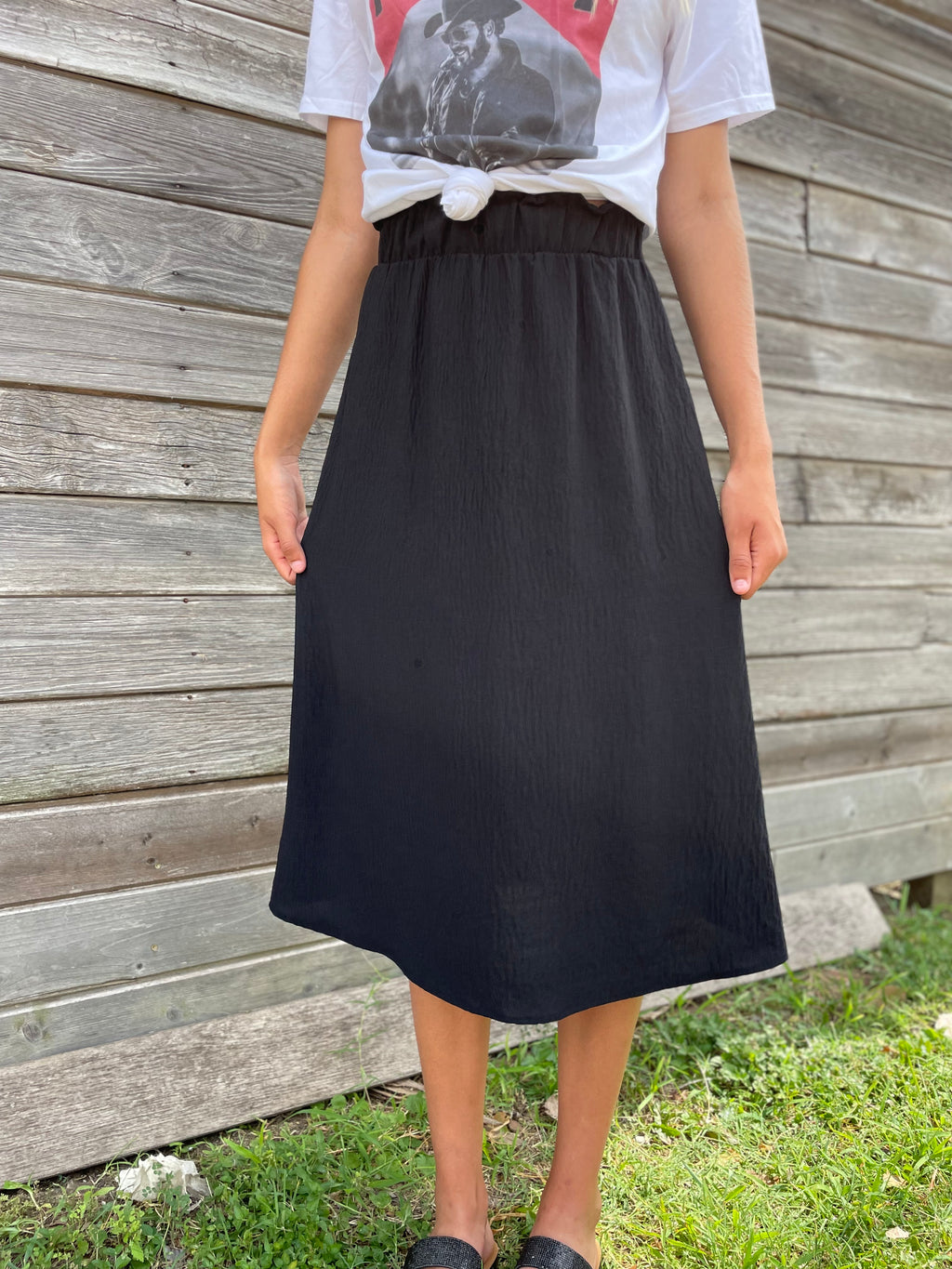 Black Midi Skirt (SMALL)