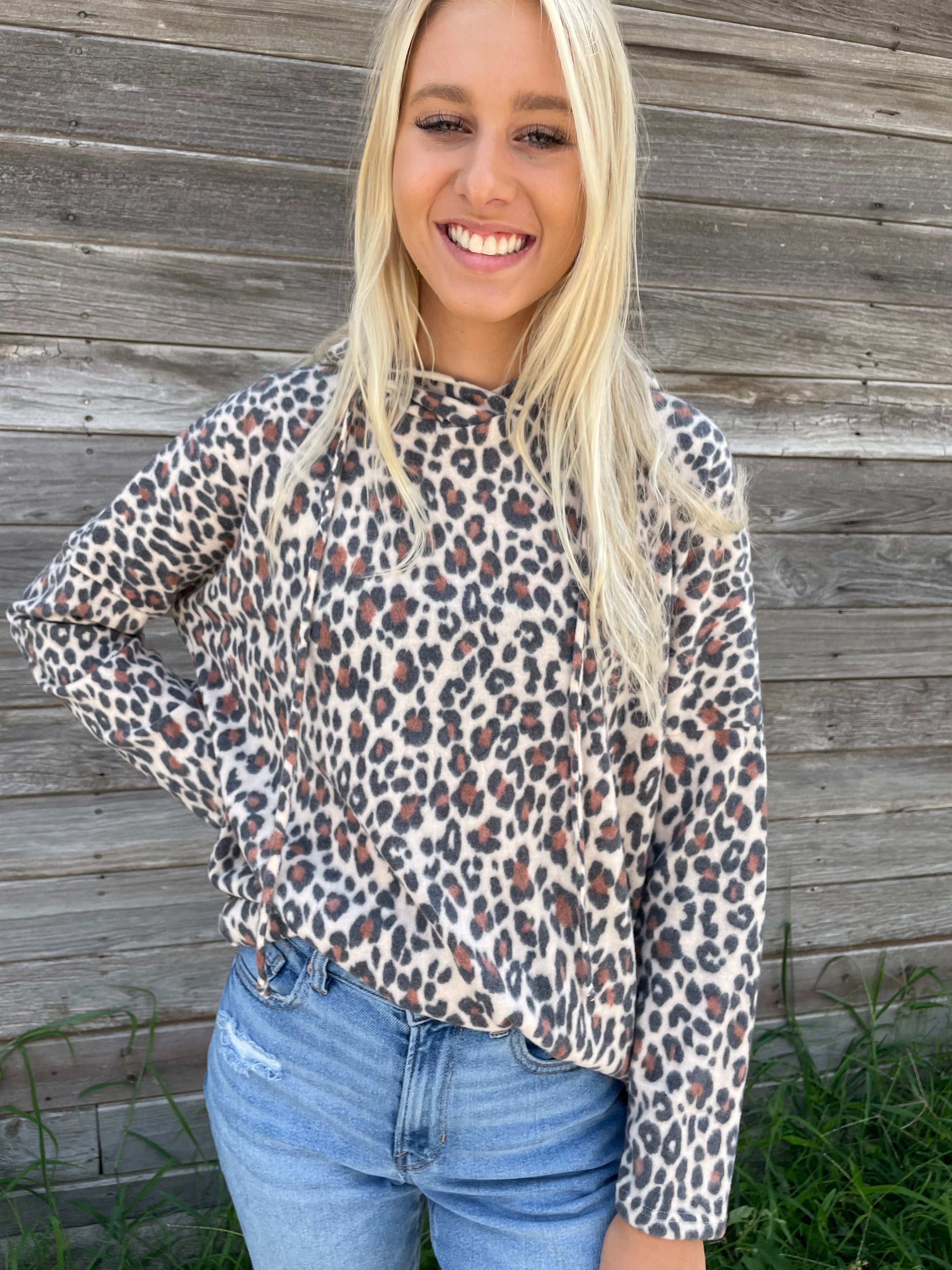 Fleece Leopard Pull Over